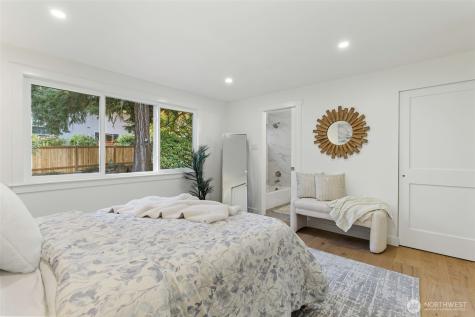 2457 168th Place NE Bellevue WA 98008