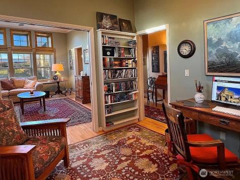 577 Scenic Heights Road Oak Harbor WA 98277