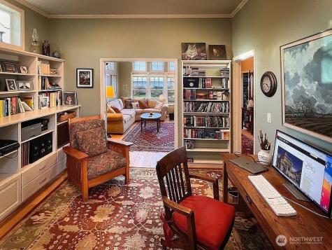 577 Scenic Heights Road Oak Harbor WA 98277