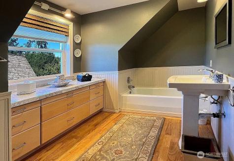 577 Scenic Heights Road Oak Harbor WA 98277