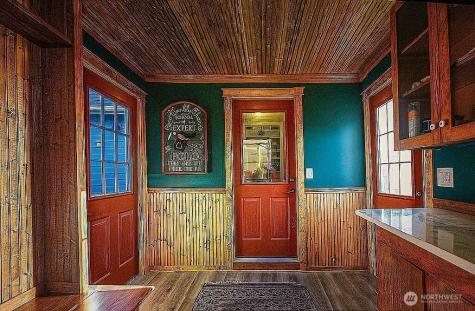 577 Scenic Heights Road Oak Harbor WA 98277