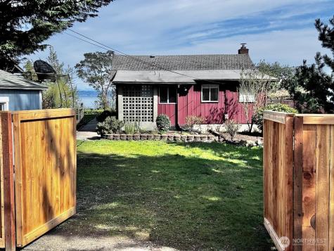 18616 Angeline Avenue NE Suquamish WA 98392
