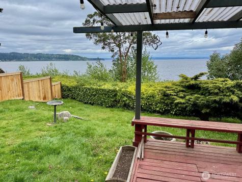 18616 Angeline Avenue NE Suquamish WA 98392