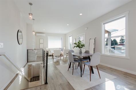 3032 S Dawson Street Seattle WA 98108