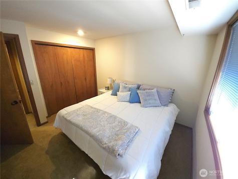 5011 134th Place SE Bellevue WA 98006