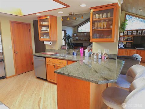 5011 134th Place SE Bellevue WA 98006