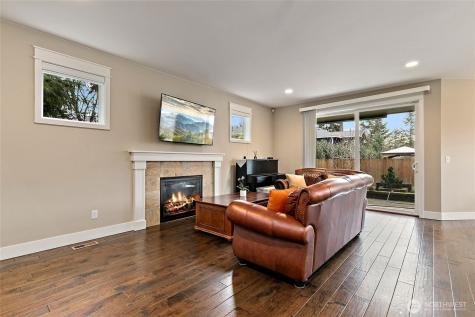 110 204th Place SW Lynnwood WA 98036