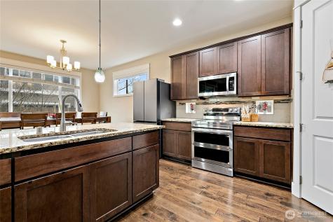 110 204th Place SW Lynnwood WA 98036