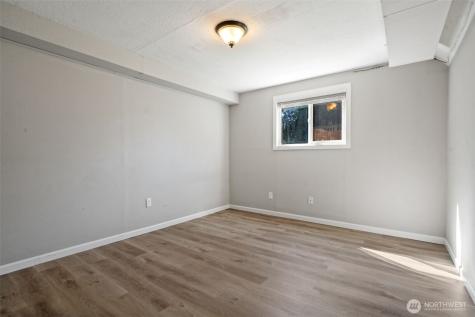 2103 Ponderosa Drive SE Port Orchard WA 98366