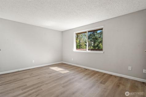2103 Ponderosa Drive SE Port Orchard WA 98366