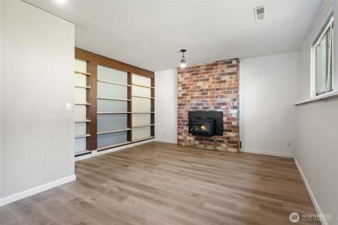 2103 Ponderosa Drive SE Port Orchard WA 98366