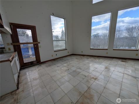 51 E Seamount Way Shelton WA 98584