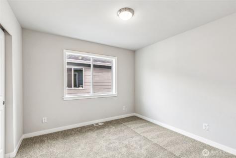 8909 126th Street Court E Puyallup WA 98375