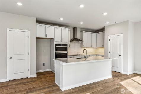 8909 126th Street Court E Puyallup WA 98375