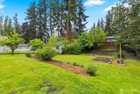 6017 190th Street SW Lynnwood WA 98036