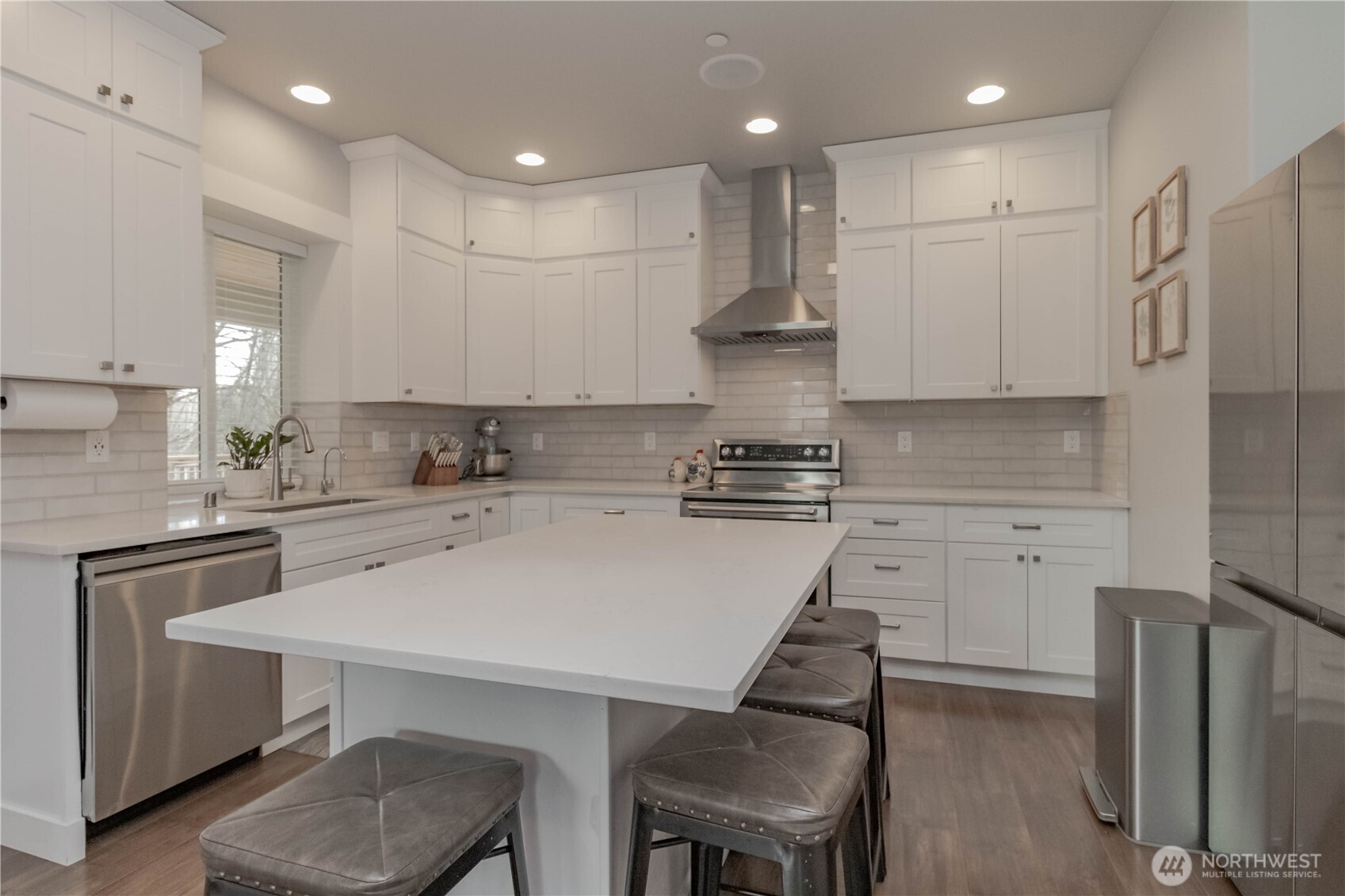 9409 9th Avenue Ct E Tacoma WA 98445