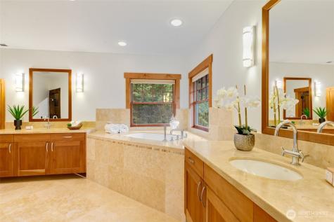 43013 SE 163rd Street North Bend WA 98045