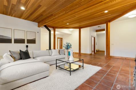 43013 SE 163rd Street North Bend WA 98045