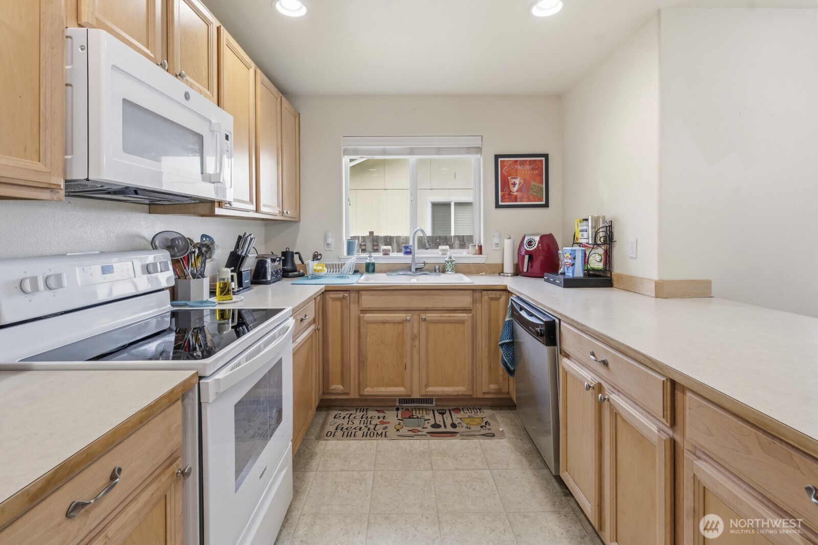 20 E Larch Place Shelton WA 98584