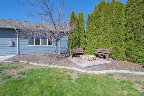 2327 Spring Wheat Road East Wenatchee WA 98802