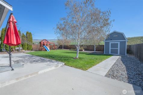 2327 Spring Wheat Road East Wenatchee WA 98802