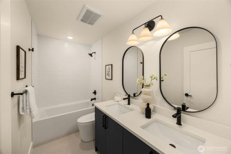 5204 Sand Point Way NE Seattle WA 98105