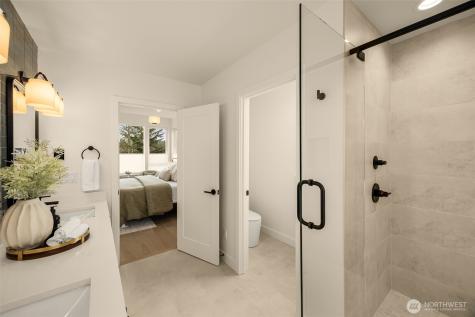 5204 Sand Point Way NE Seattle WA 98105