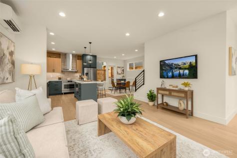 5204 Sand Point Way NE Seattle WA 98105