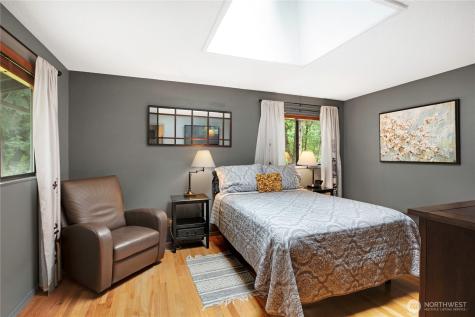 4320 Palomino Drive NE Bainbridge Island WA 98110
