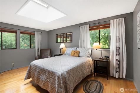 4320 Palomino Drive NE Bainbridge Island WA 98110