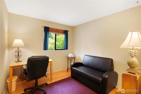 4320 Palomino Drive NE Bainbridge Island WA 98110