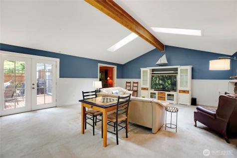 4320 Palomino Drive NE Bainbridge Island WA 98110