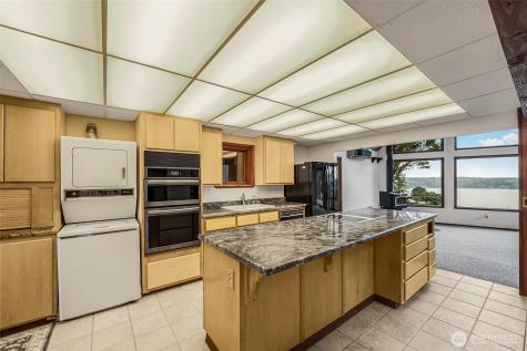 3968 S East Camano Drive Camano Island WA 98282