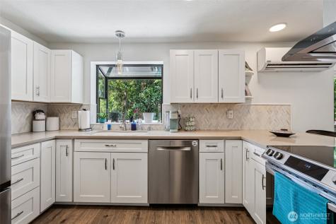 223 Joann Lane Arlington WA 98223