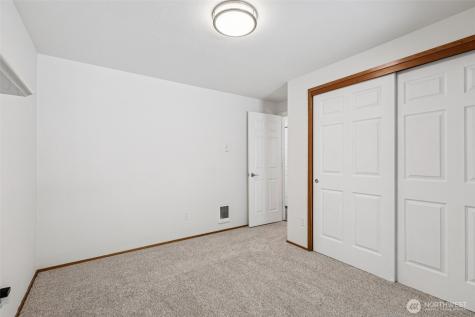 223 Joann Lane Arlington WA 98223