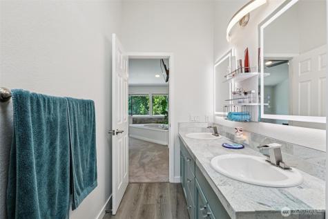 223 Joann Lane Arlington WA 98223