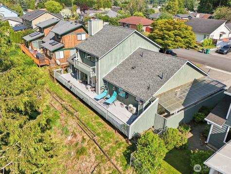 223 Joann Lane Arlington WA 98223