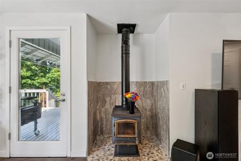 223 Joann Lane Arlington WA 98223
