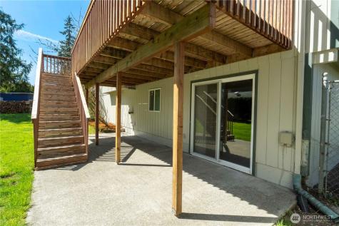 2210 27th Avenue SE Puyallup WA 98374