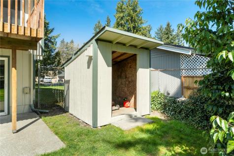 2210 27th Avenue SE Puyallup WA 98374
