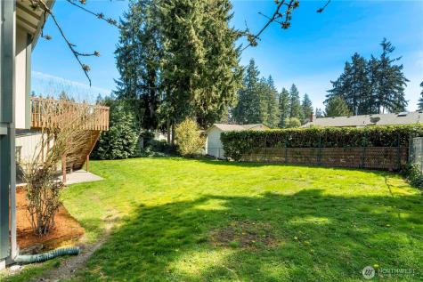 2210 27th Avenue SE Puyallup WA 98374