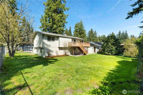 2210 27th Avenue SE Puyallup WA 98374