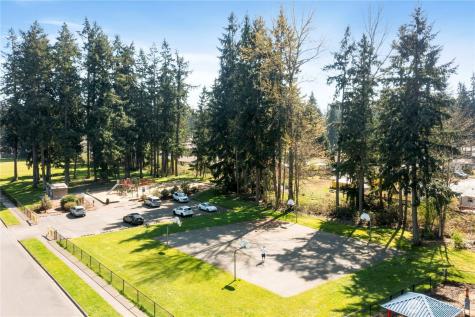 2210 27th Avenue SE Puyallup WA 98374