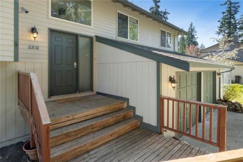2210 27th Avenue SE Puyallup WA 98374