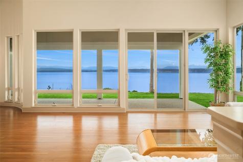1639 S Country Club Drive Camano Island WA 98282