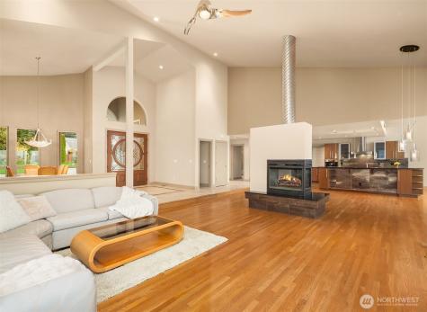 1639 S Country Club Drive Camano Island WA 98282