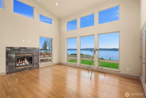 1639 S Country Club Drive Camano Island WA 98282