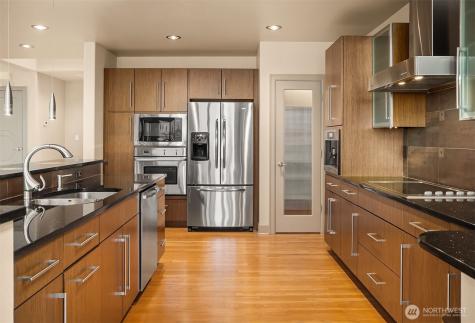 1639 S Country Club Drive Camano Island WA 98282