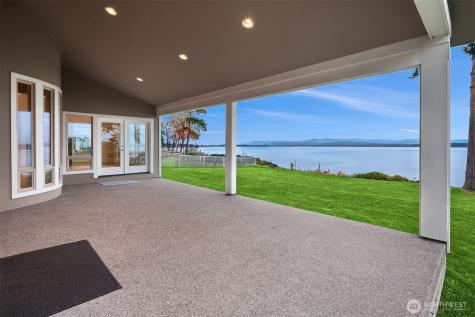 1639 S Country Club Drive Camano Island WA 98282