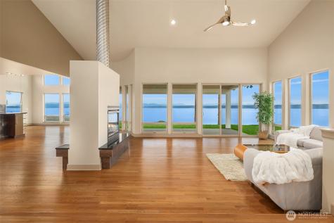 1639 S Country Club Drive Camano Island WA 98282